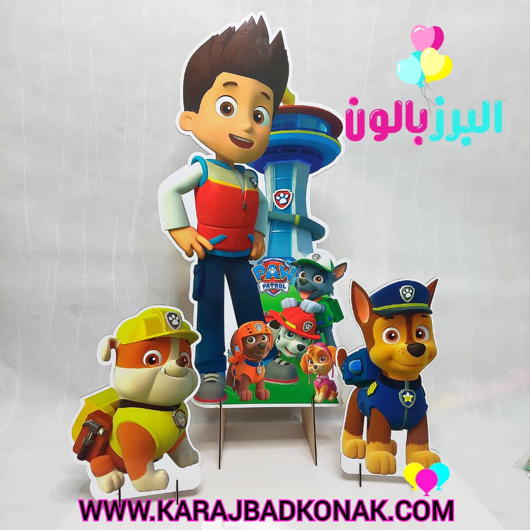 استند تولد چوبی تم سگهای نگهبان 70سانتی متر 1 استند تولد چوبی تم سگهای نگهبان 70سانتی متر